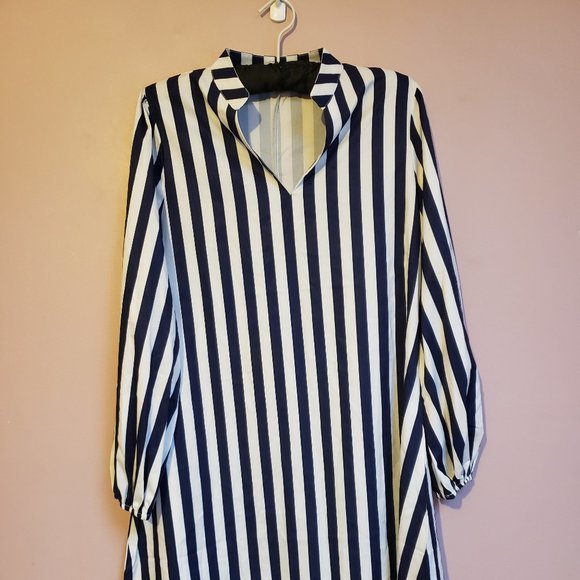 Shein Blue and White Striped Women's Size Medium Mao Collared Top - Gently Used. - Picture 1 of 6